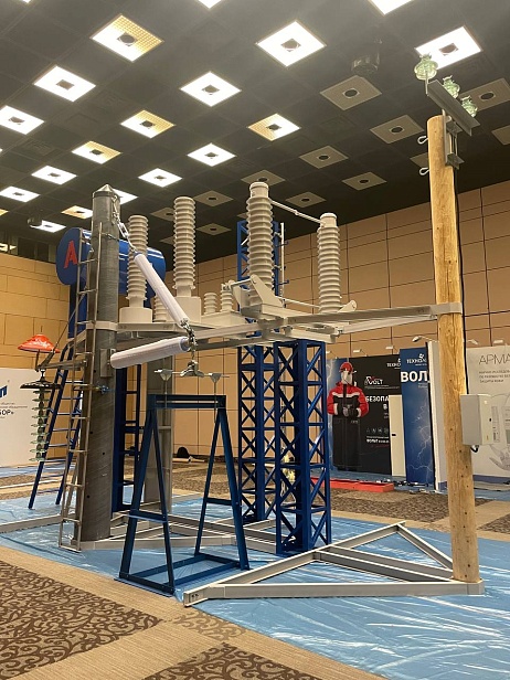 г. Москва. ООО ПО «ФОРЭНЕРГО» представляет обучающий тренажер "ПА-МТР02" на выставке